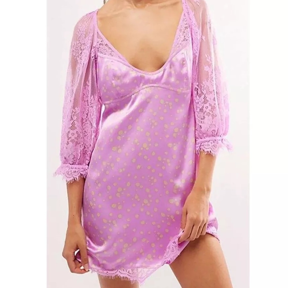 NEW Free People About That Mini Pink Satin & Lace Polkadot V Neck Dress Size XS